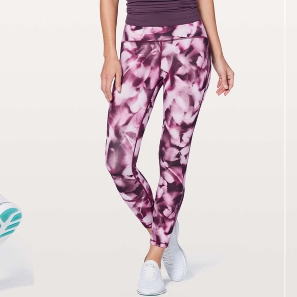 LULULEMON Train Times 7/8 Pant *25" Leggings in Blush Blossom Alpine Size 6